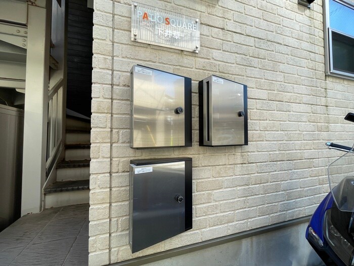 PATIO SQUARE下井草の物件外観写真