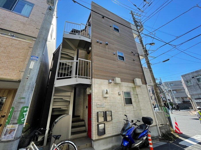 PATIO SQUARE下井草の物件外観写真