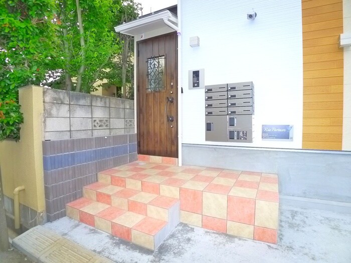 LUDENS KATSUTADAIの物件外観写真