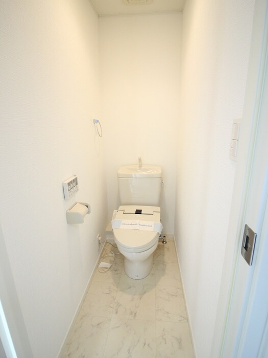 リ－ヴェルポ－ト横浜三ッ沢Ⅲの物件内観写真