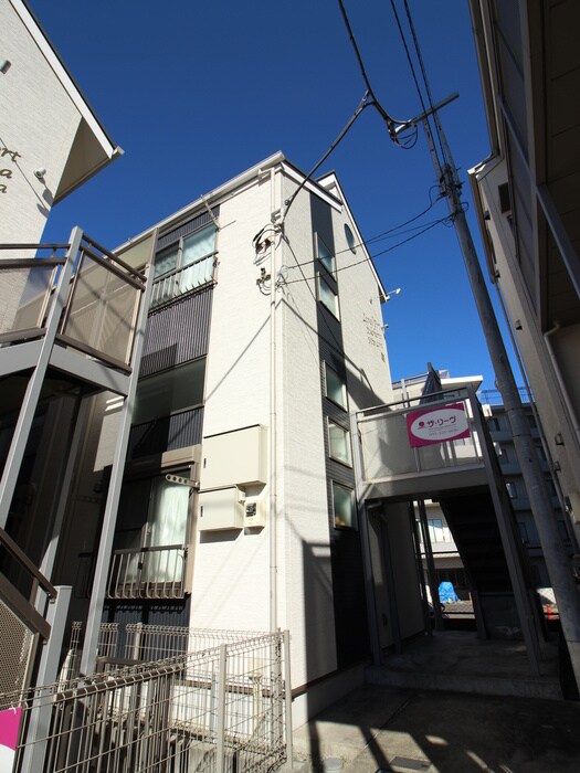 リ－ヴェルポ－ト横浜三ッ沢Ⅲの物件外観写真