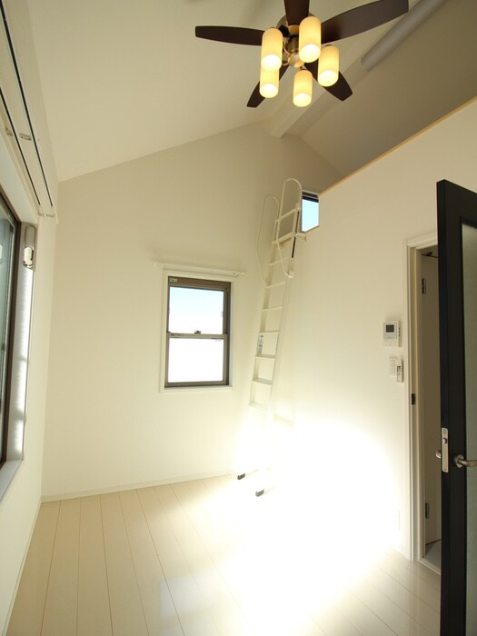 リ－ヴェルポ－ト横浜三ッ沢Ⅲの物件内観写真