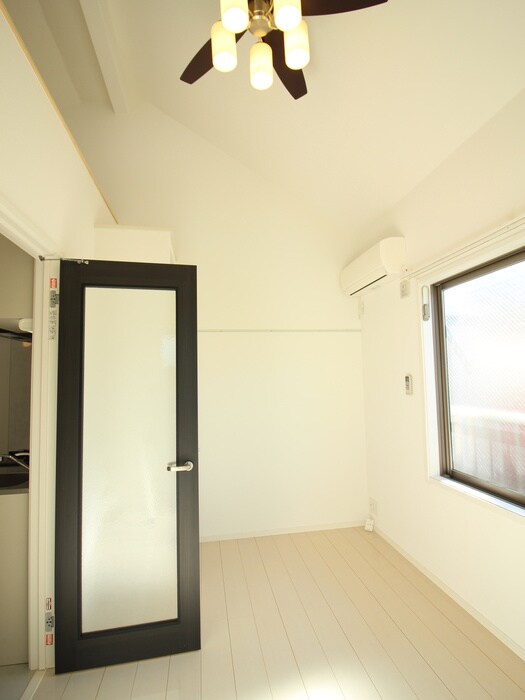 リ－ヴェルポ－ト横浜三ッ沢Ⅲの物件内観写真