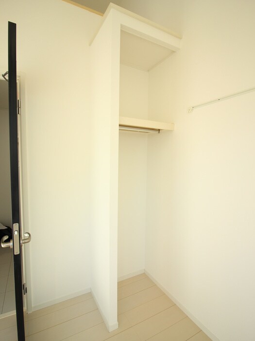 リ－ヴェルポ－ト横浜三ッ沢Ⅲの物件内観写真