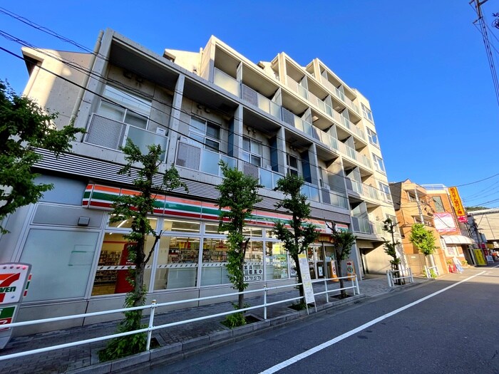 ＶＩＡ　ＬＡＴＴＥＡ　志村の物件外観写真