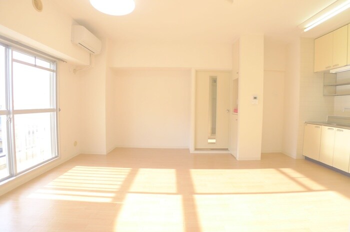 フロ－ラル松戸の物件内観写真