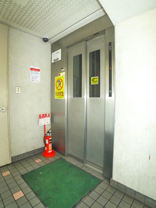 フロ－ラル松戸の物件外観写真