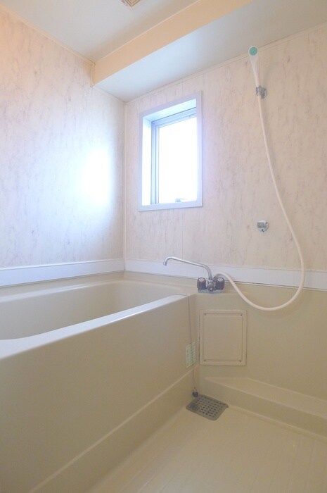 フロ－ラル松戸の物件内観写真