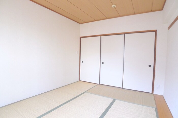 フロ－ラル松戸の物件内観写真