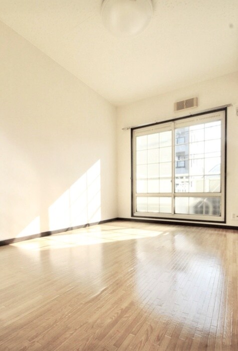 ヴィラ・ド・ソメイユの物件内観写真