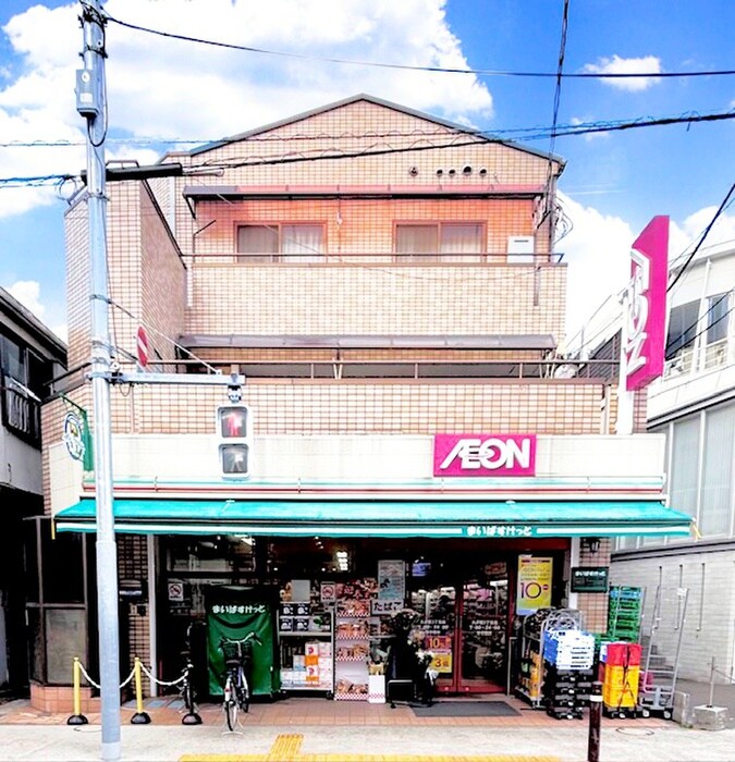 ヴィラ・ド・ソメイユの物件外観写真