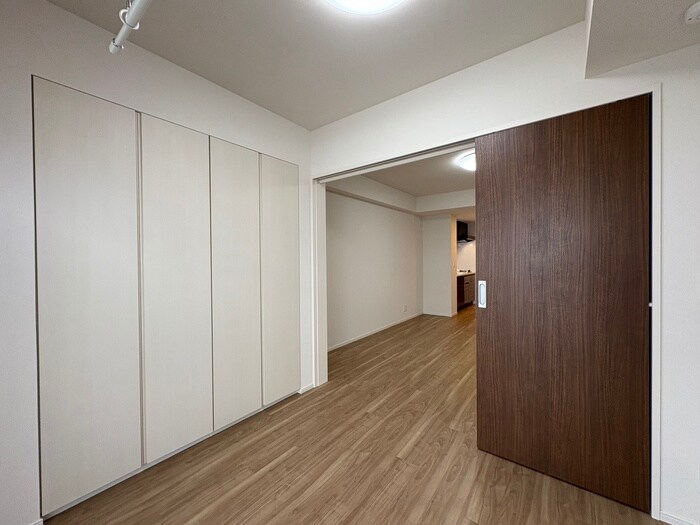 フロンティアレジデンス錦糸公園の物件内観写真