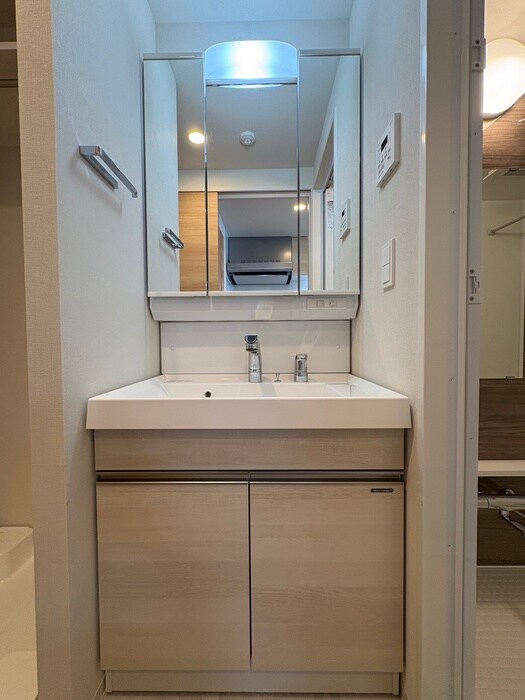 フロンティアレジデンス錦糸公園の物件内観写真