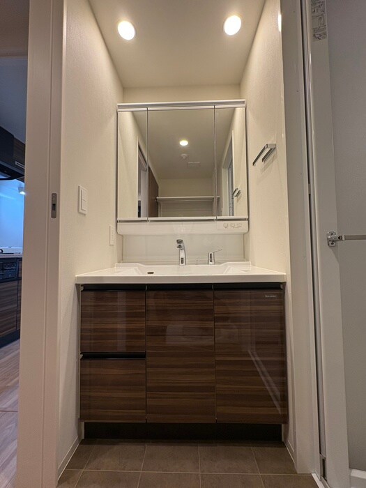 フロンティアレジデンス錦糸公園の物件内観写真