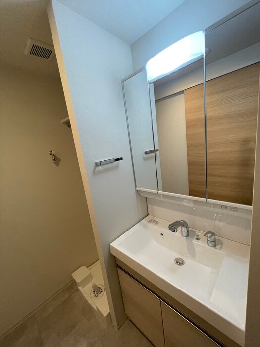 フロンティアレジデンス錦糸公園の物件内観写真