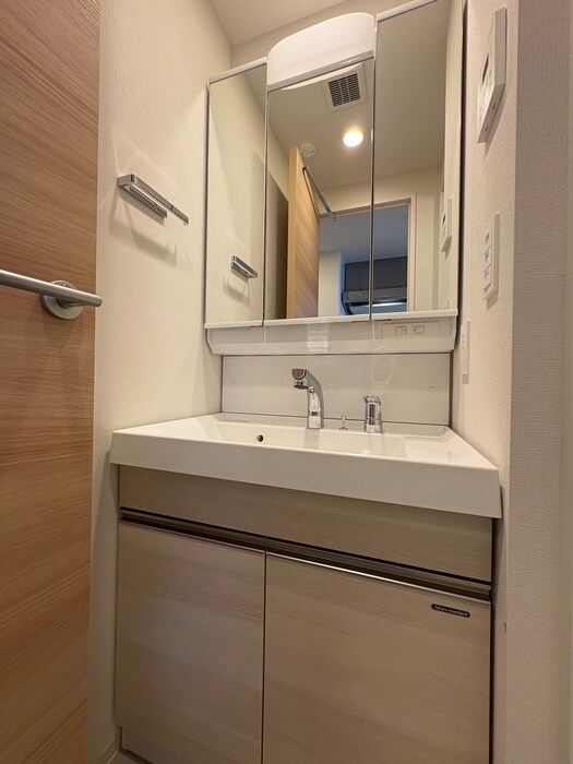 フロンティアレジデンス錦糸公園の物件内観写真