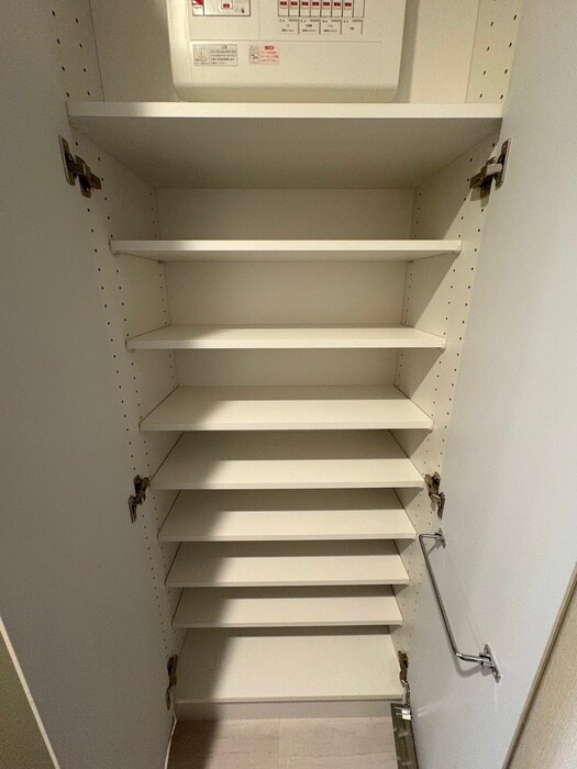 フロンティアレジデンス錦糸公園の物件内観写真