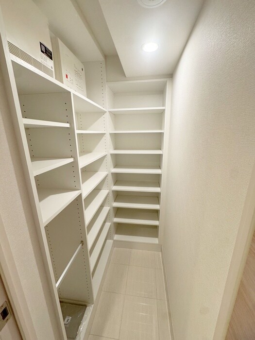 フロンティアレジデンス錦糸公園の物件内観写真