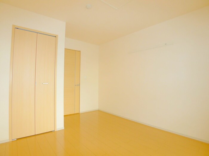 エピナールⅠの物件内観写真