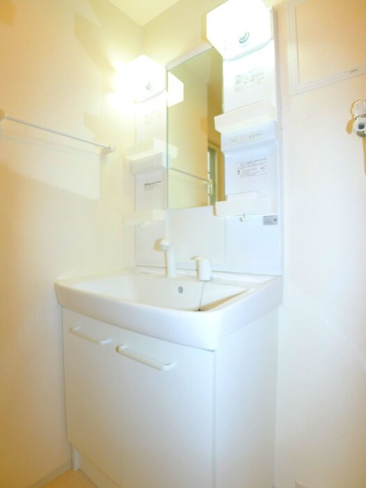 エピナールⅠの物件内観写真