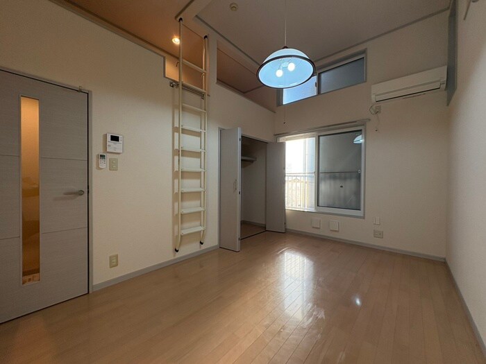 ロッシェル北里Ⅰの物件内観写真