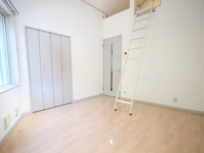 ロッシェル北里Ⅰの物件内観写真