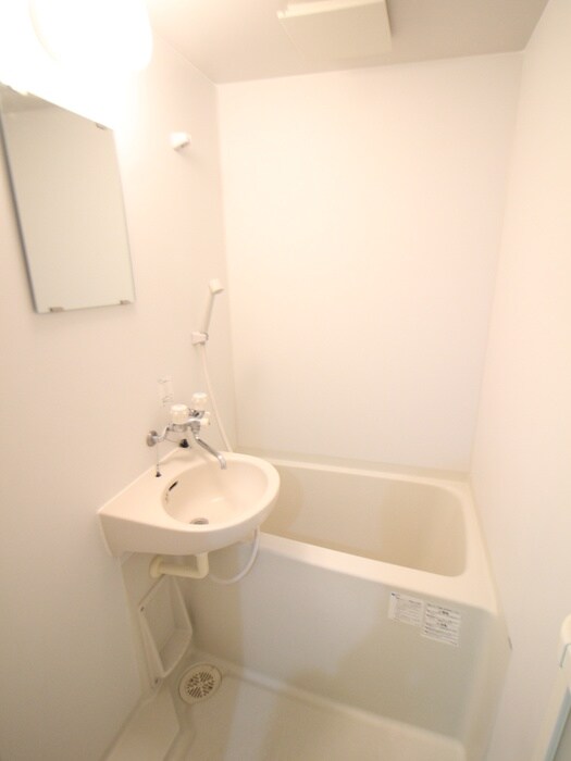 ロッシェル北里Ⅰの物件内観写真