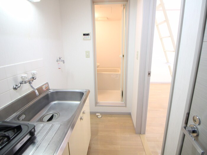 ロッシェル北里Ⅰの物件内観写真