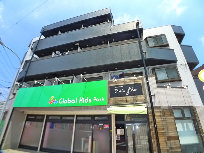 オ－キスビルの物件外観写真