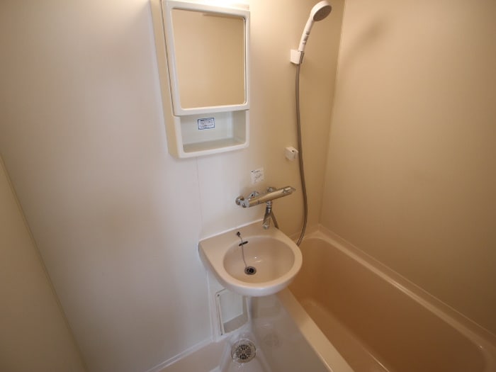 コモ－ド寺山の物件内観写真