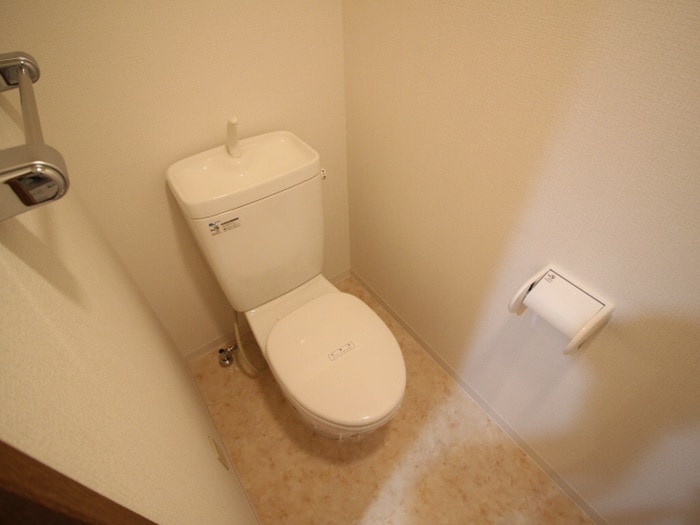 コモ－ド寺山の物件内観写真