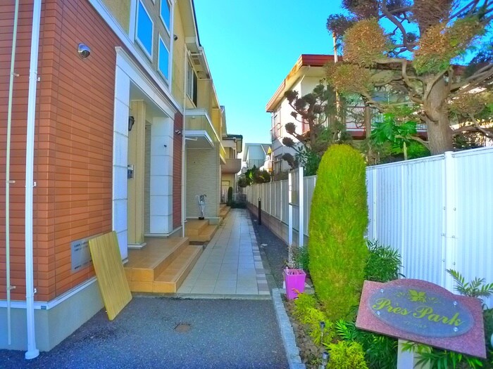 プレ・パルクの物件外観写真