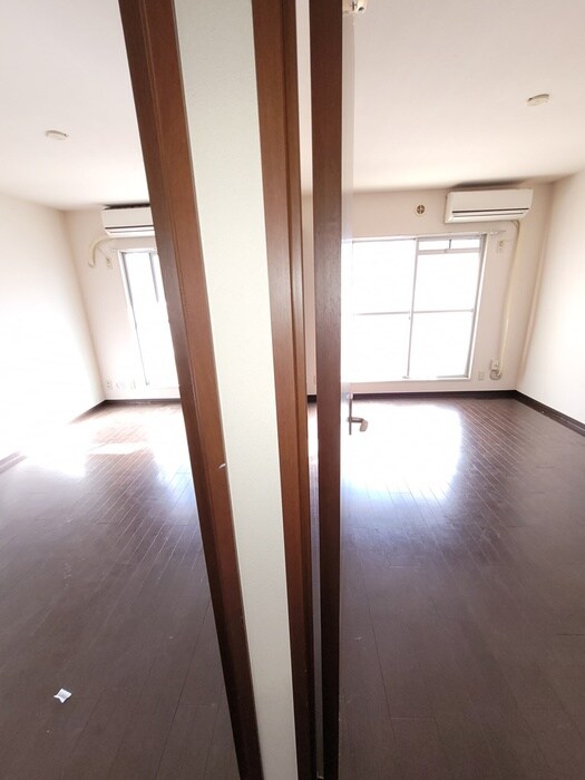 野島マンションの物件内観写真