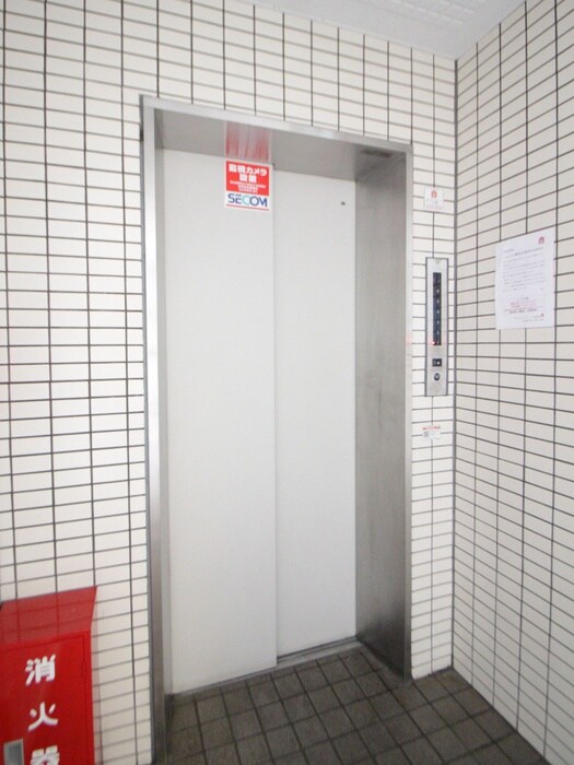 ヒルズ中野の物件外観写真