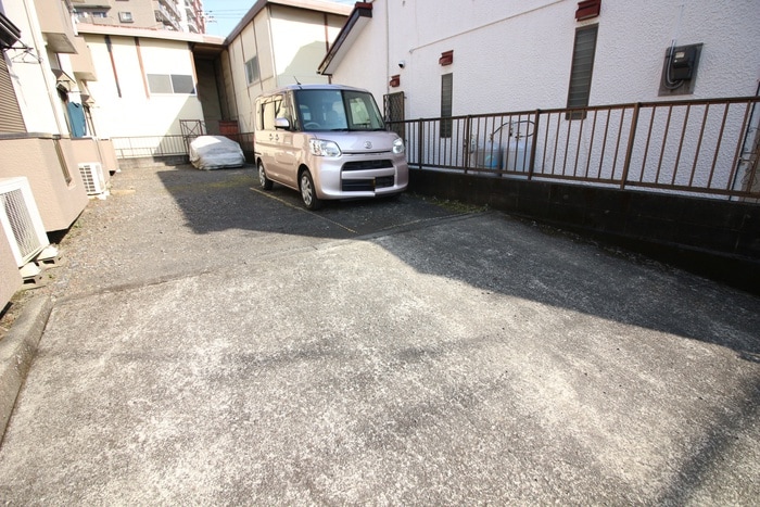 コーポ美山の物件外観写真