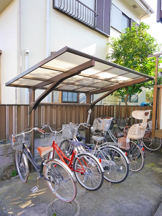 メゾンフジの物件外観写真