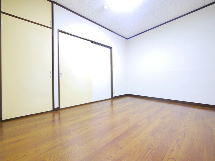 メゾンフジの物件内観写真