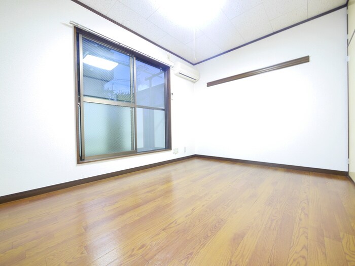 メゾンフジの物件内観写真