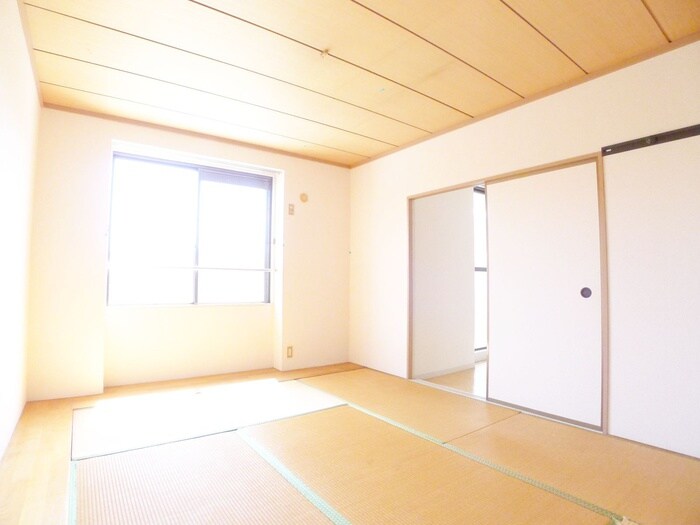 ハイホーム鈴幸の物件内観写真