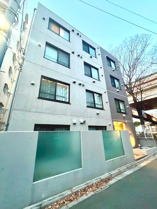 tarina桜上水の物件外観写真