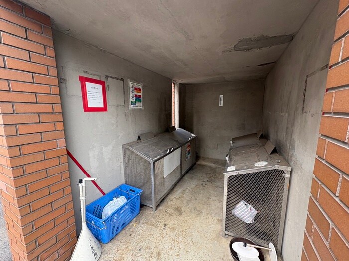 アミティハイツ第２大久保の物件外観写真