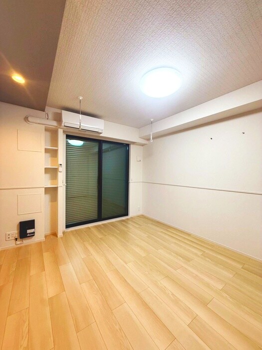 レジメント岸川の物件内観写真