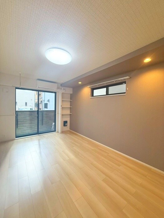 レジメント岸川の物件内観写真