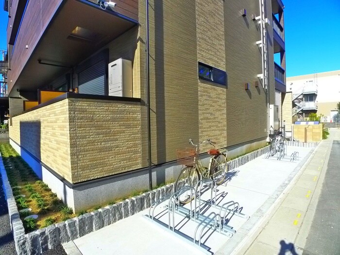 レジメント岸川の物件外観写真