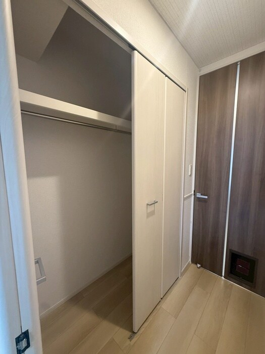 レジメント岸川の物件内観写真