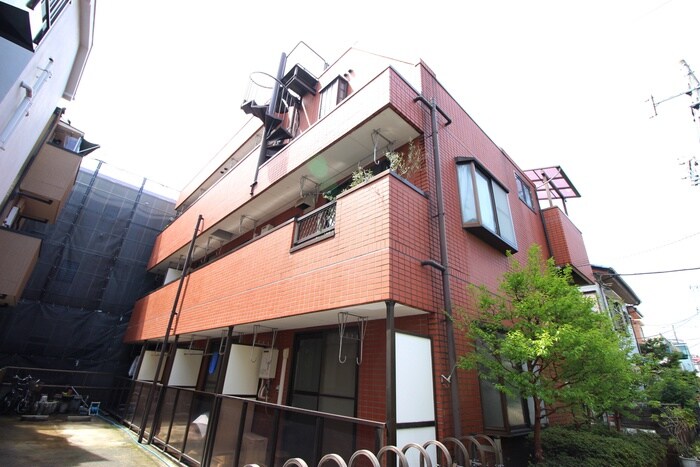 ヴィラ・エイ－ルの物件外観写真