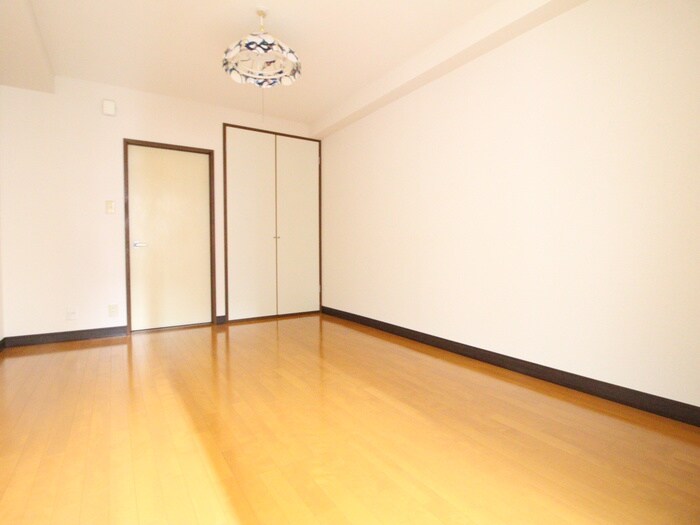 ヴィラ・エイ－ルの物件内観写真