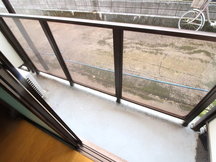 ヴィラ・エイ－ルの物件内観写真