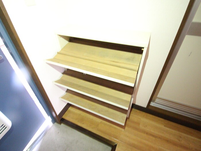 ヴィラ・エイ－ルの物件内観写真