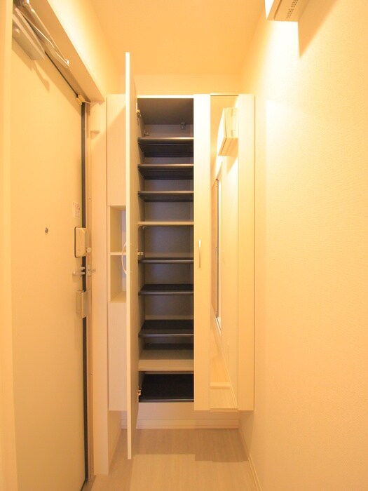 セレスティア西台Bの物件内観写真